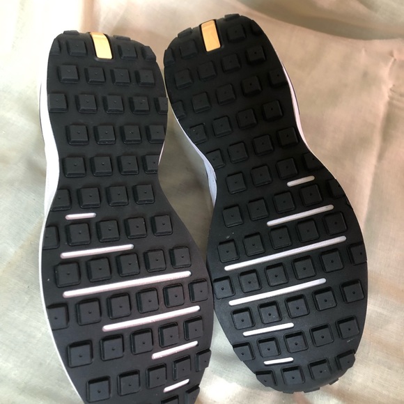 Nike Waffle One - Picture 4 of 5